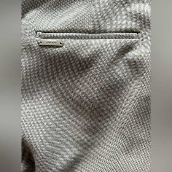 Tahari neutral dress pant- size 2 - Picture 10 of 10
